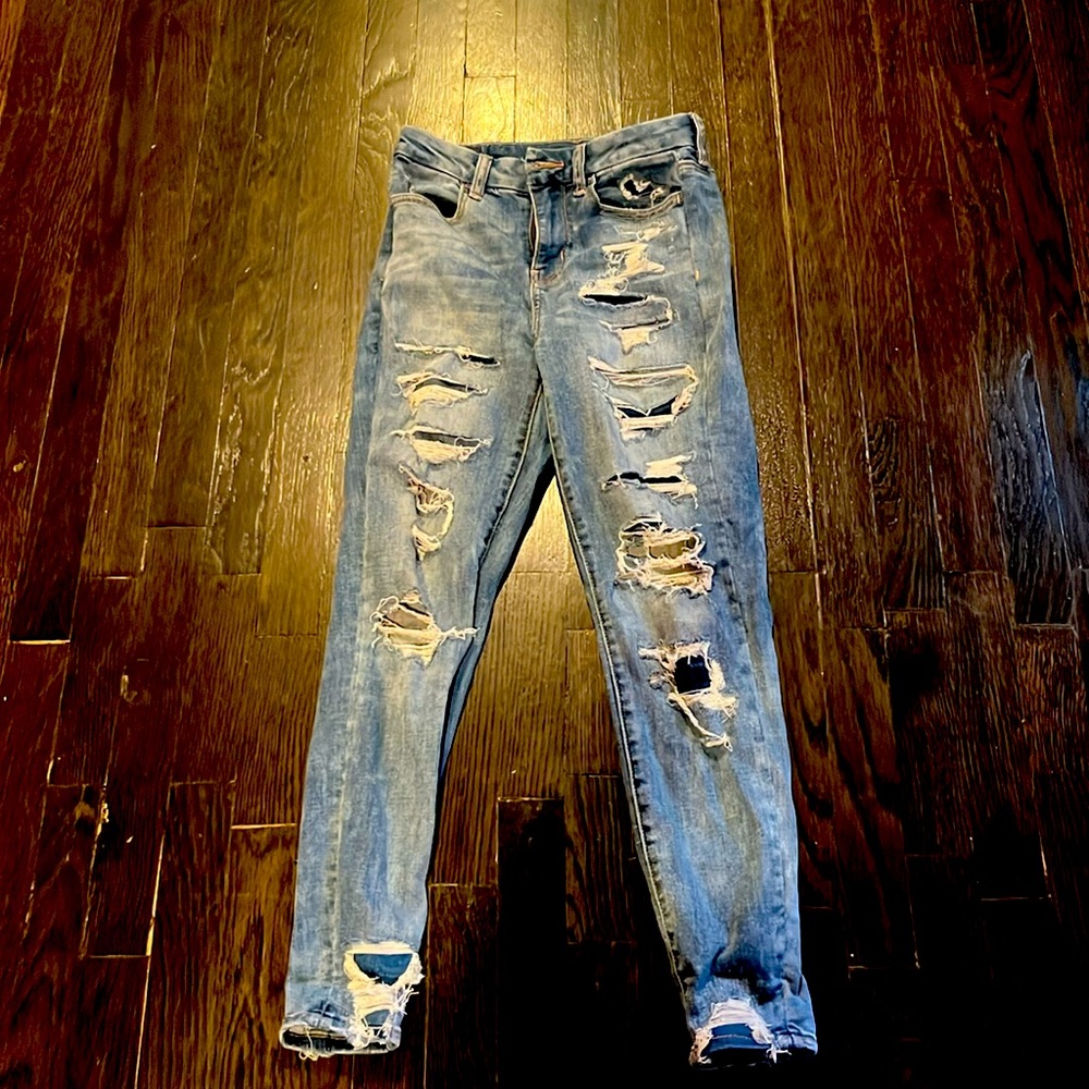 Ripped High Rise Jeans (Short)